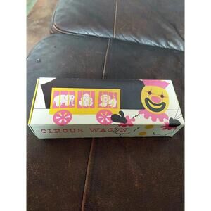 AVON(New York) CIRCUS WAGON ~ Three Animal Soap Box ~ "Lucifer Lion" FREE SHIP.